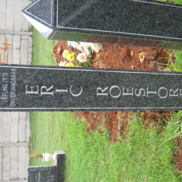 ROESTORFF Eric 1956-2003