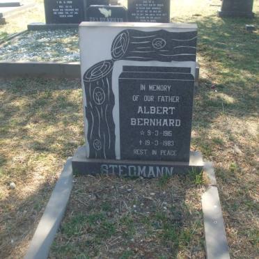 STEGMANN Albert Bernhard 1915-1983