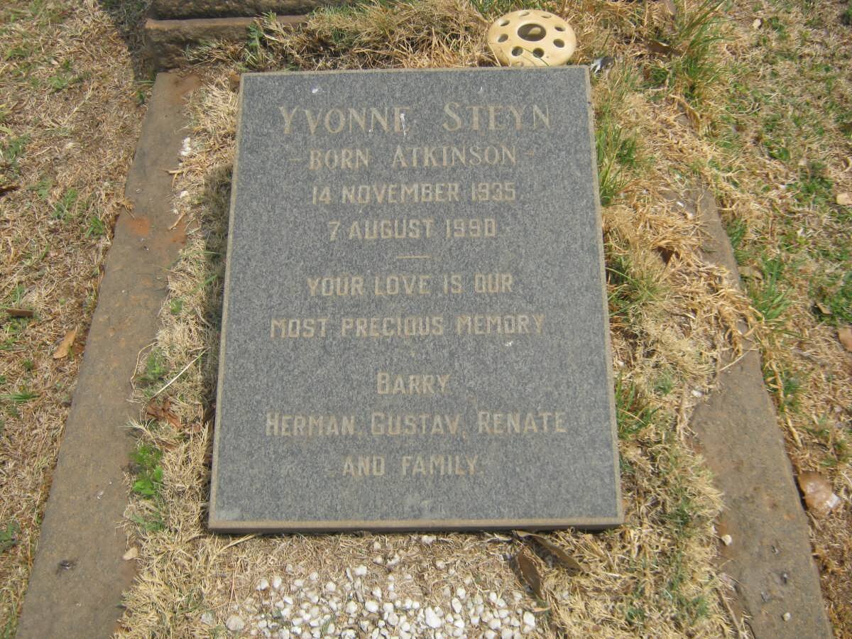 STEYN Yvonne nee ATKINSON 1935-1990