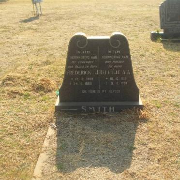 SMITH Frederick J. 1909-1988 &amp; Heletje A.A. 1918-1993