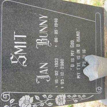 SMIT Jan 1933-2000 &amp; Bunny 1940-