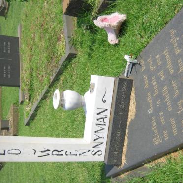 SNYMAN Louwrens 1940-1984