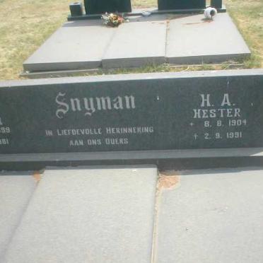 SNYMAN Willem J. 1899-1981 &amp; Hester A. 1904-1991