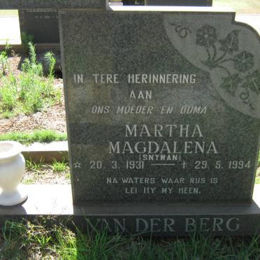 SNYMAN Frederick Johannes 1921-1963 &amp; VAN DER BERG Martha Magdalena formerly SNYMAN 1931-1994