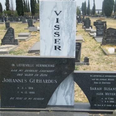 VISSER Johannes Gerhardus 1916-1986 &amp; Sarah Susanna MEYER 1910-2008