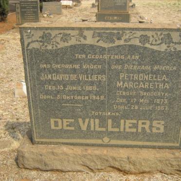 VILLIERS Jan David, de 1868-1948 &amp; Petronella Margaretha BROODRYK 1873-1967
