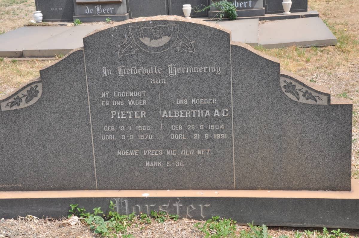 VORSTER Pieter 1906-1970 &amp; Albertha A.C. 1904-1991