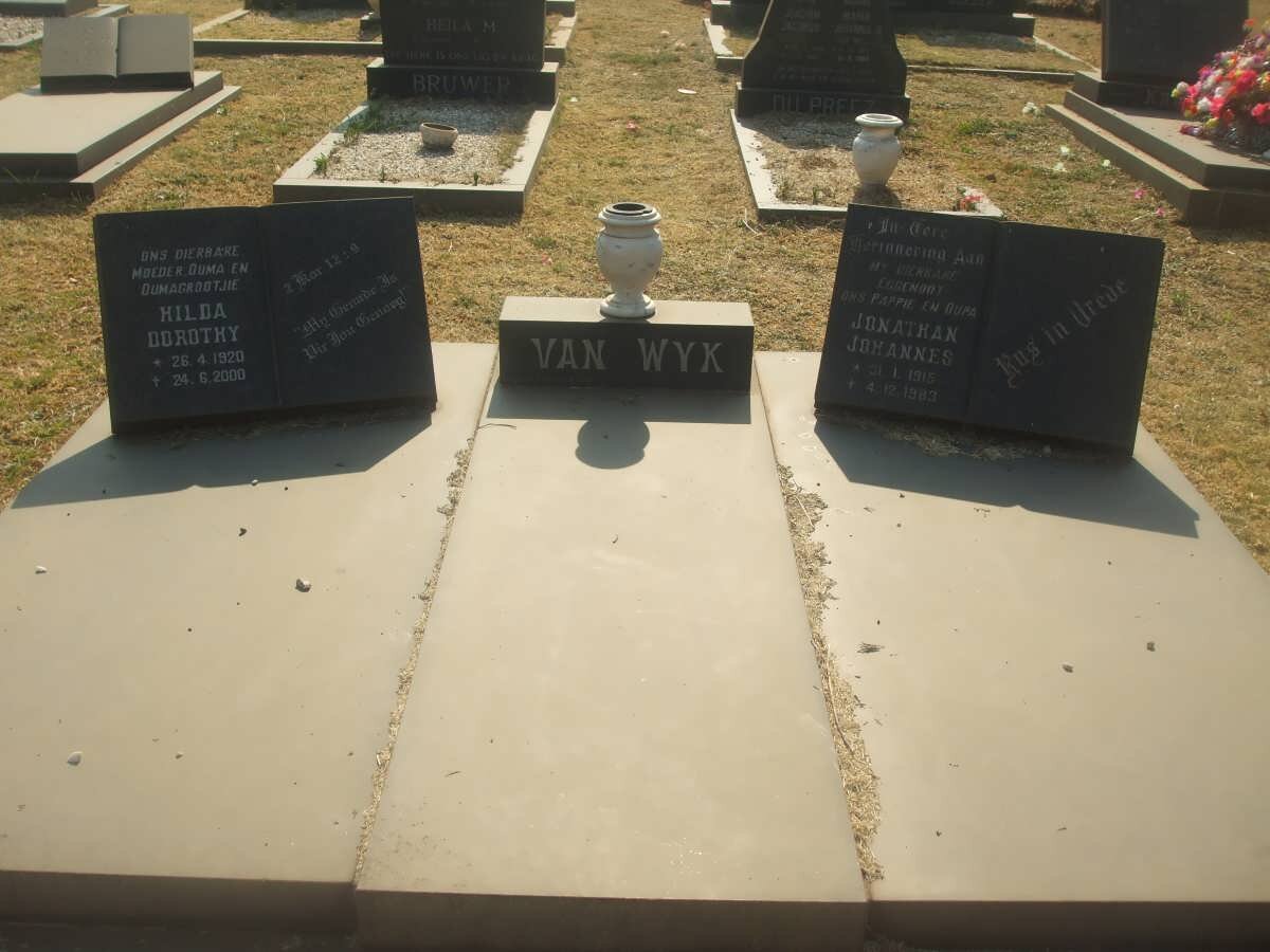 WYK Jonathan Johannes, van 1915-1983 &amp; Hilda Dorothy 1920-2000