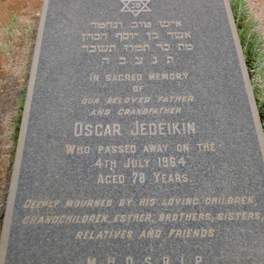 J - Vanne :: Surnames - J