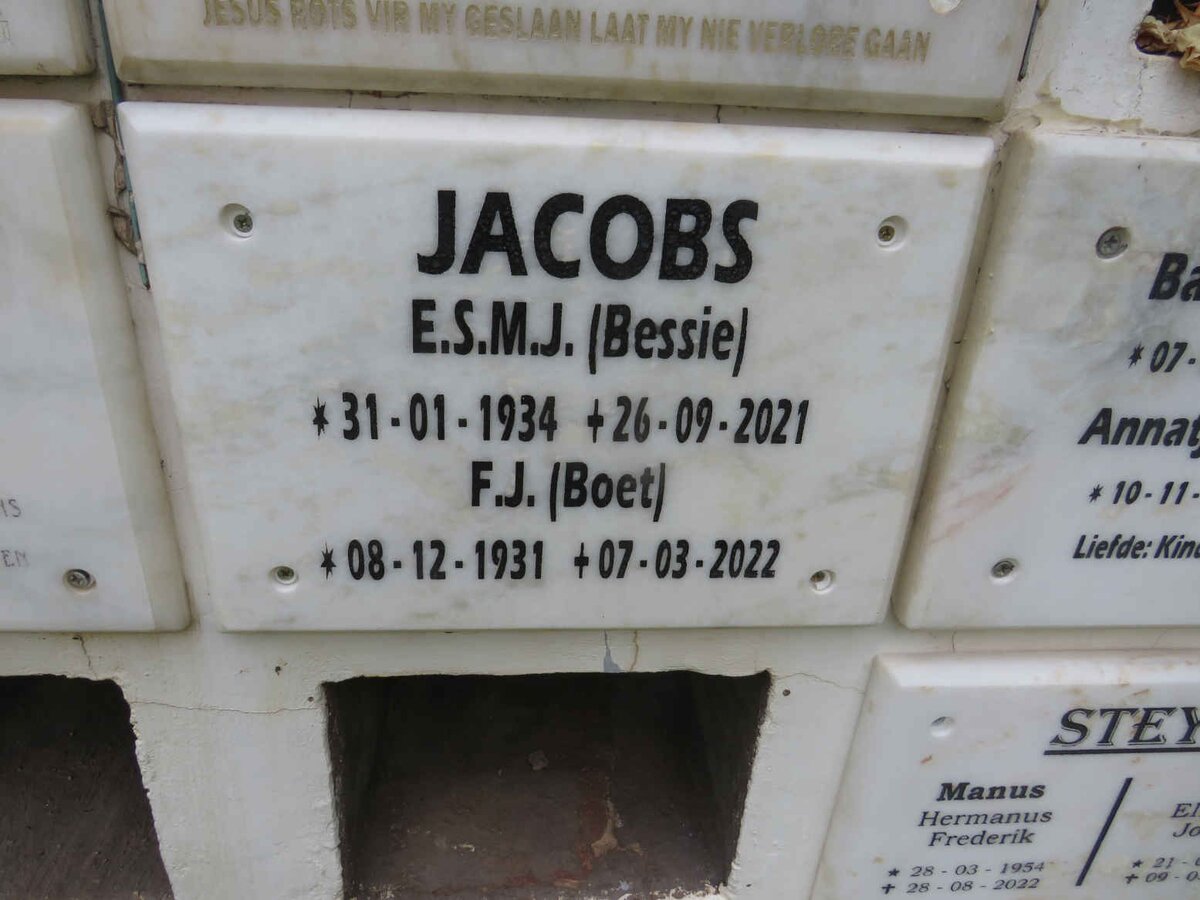 JACOBS F.J. 1931-2022 & E.S.M.J. 1934-2021