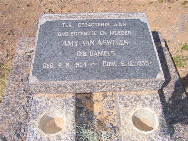 ASWEGEN Amy, van nee DANIELS 1904-1955