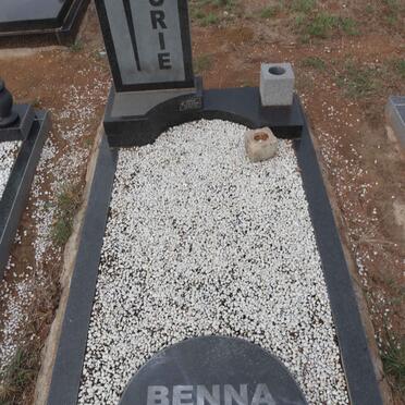 FOURIE Benna 1946-2004 _1