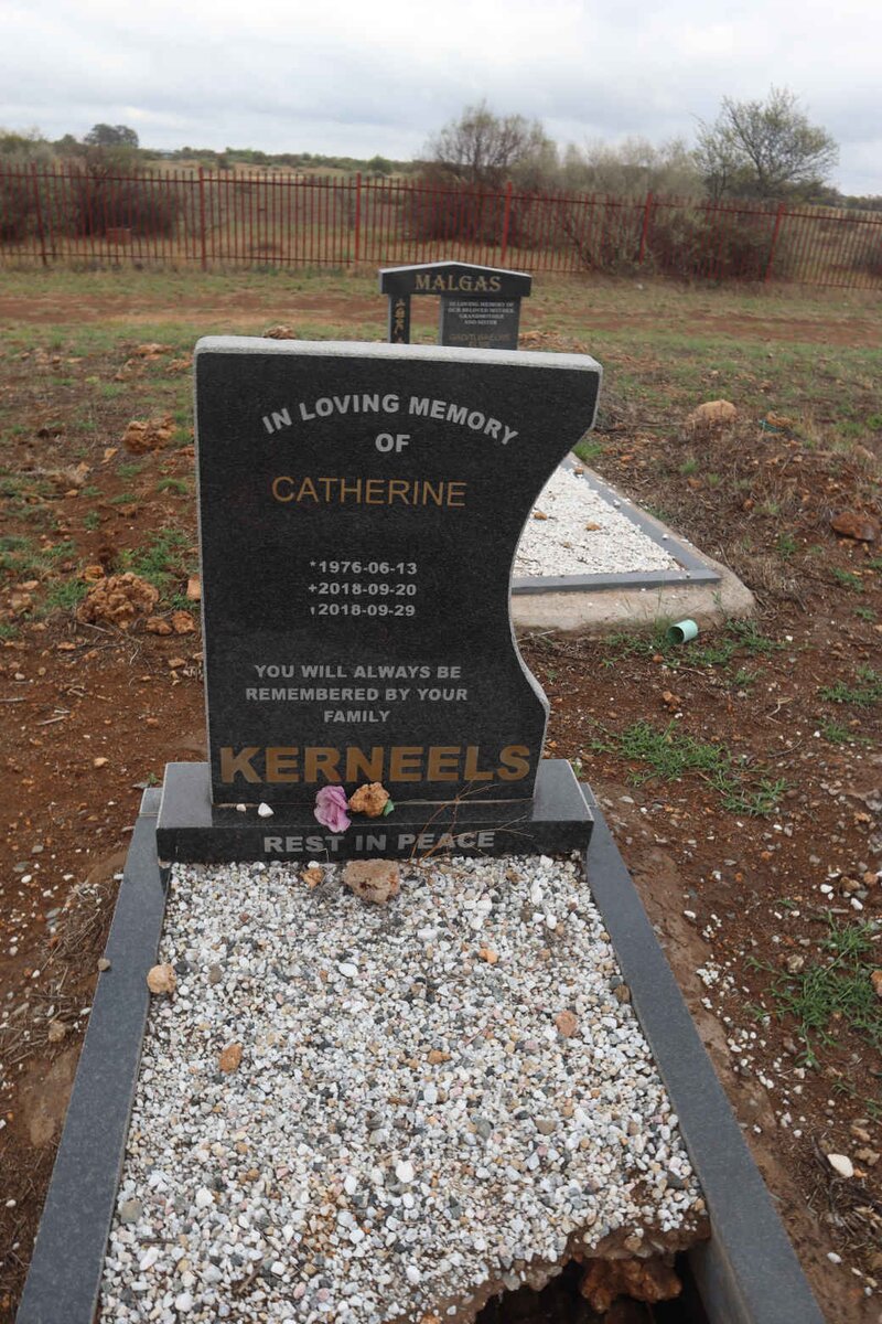 KERNEELS Catherine 1976-2018