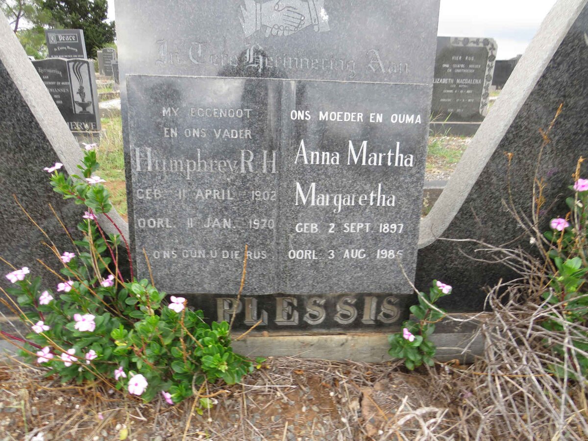 PLESSIS Humphrey R.H., du 1902-1970 & Anna Martha Margaretha 1897-1985