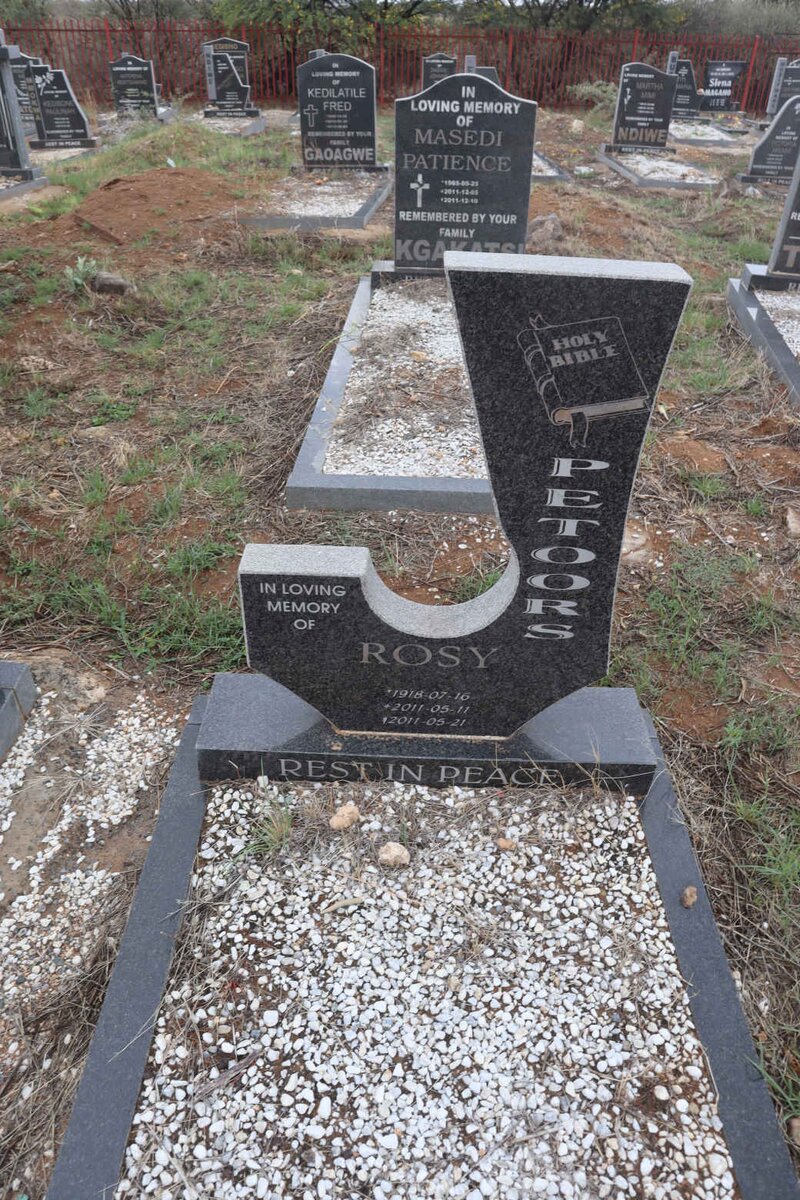 PETOORS Rosy 1918-2011