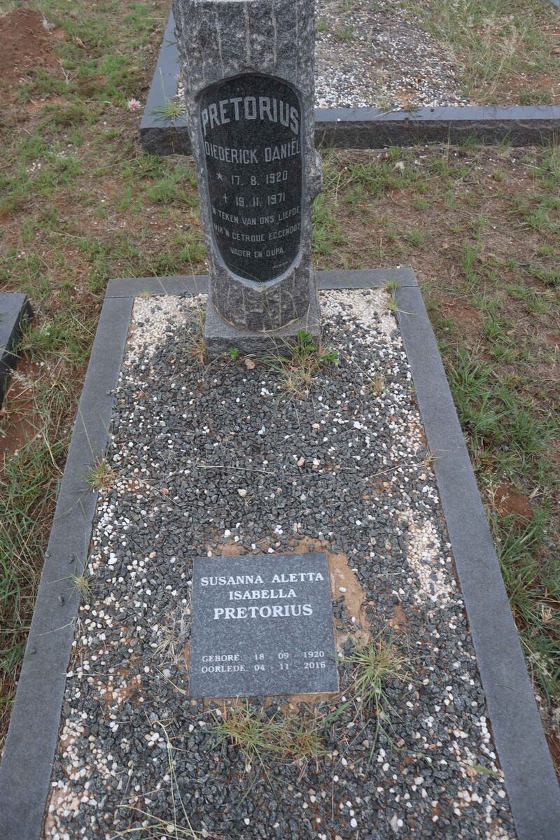 PRETORIUS Diederick Daniel 1920-1971 & Susanna Aletta Isabella 1920-2016 _1