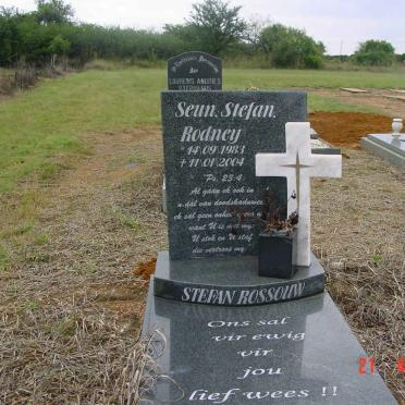 ROSSOUW Seun Stefan Rodney 1983-2004