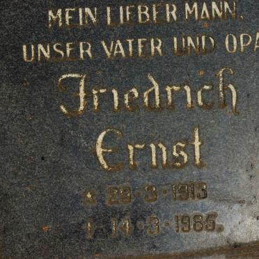 E - Vanne :: Surnames - E