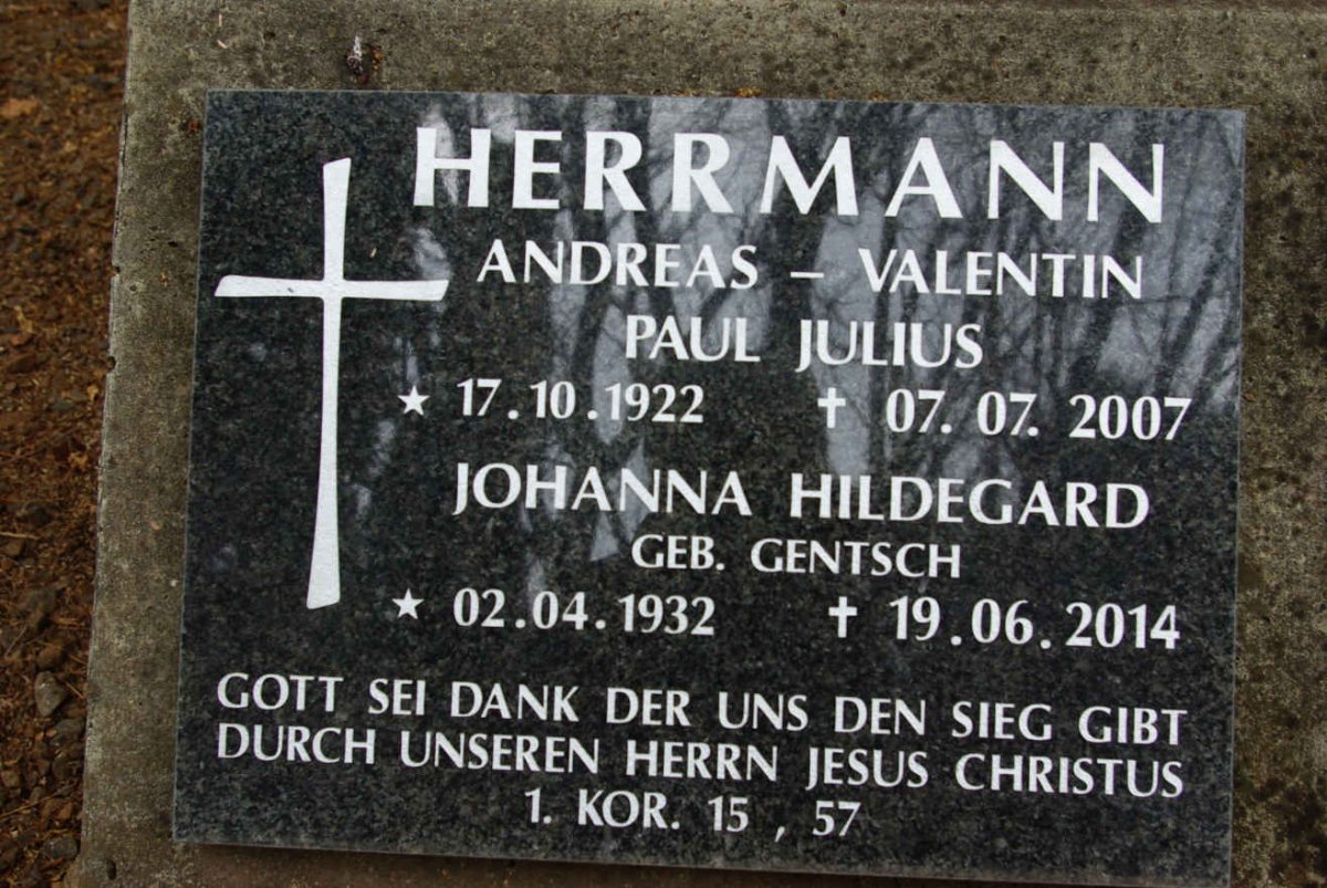 HERRMANN Andreas Valentin Paul Julius 1922-2007 &amp; Johanna Hildegard GENTSCH 1932-2014