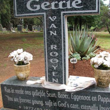 ROOYEN Gerrie, van 1977-2007