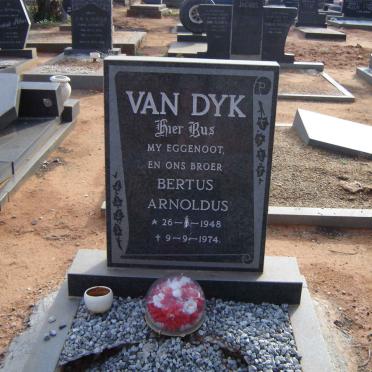 DYK Bertus Arnoldus, van 1948-1974 :: VAN DYK Marie 1953-2006