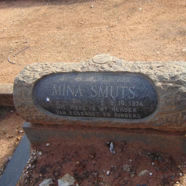 SMUTS Mina 1914-1974