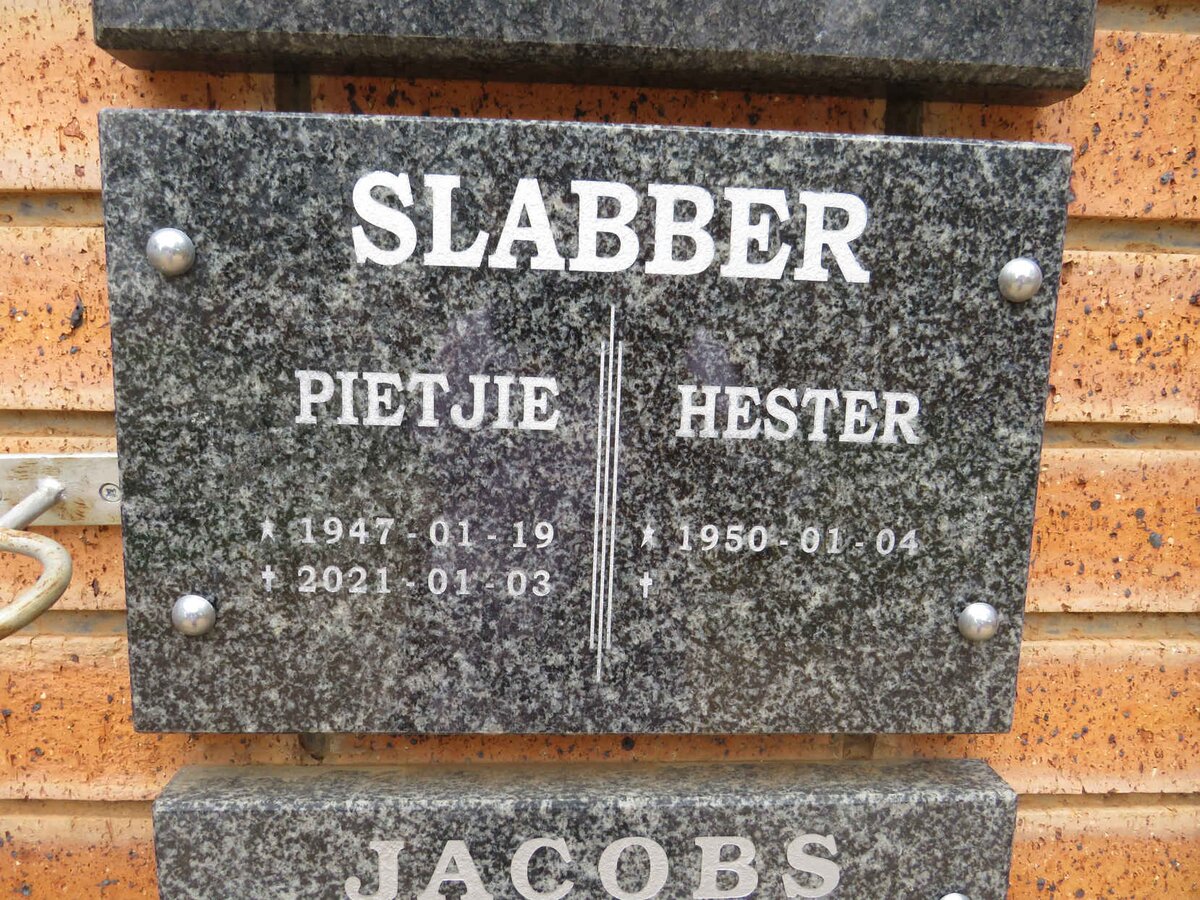 SLABBER Pietjie 1947-2021 & Hester 1950- 
