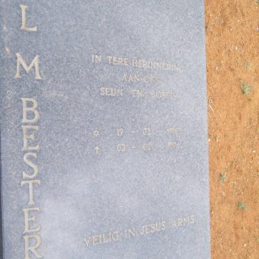 B - Vanne :: Surnames - B