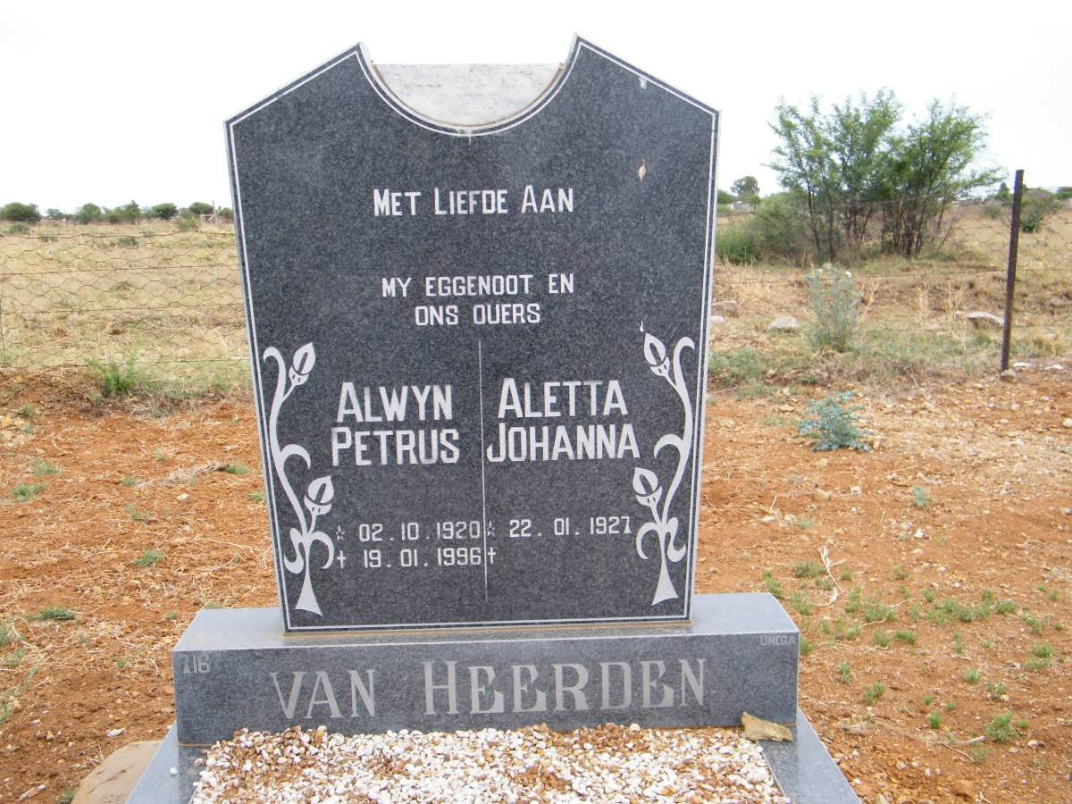 HEERDEN Alwyn Petrus, van 1920-1996 &amp; Aletta Johanna 1927-