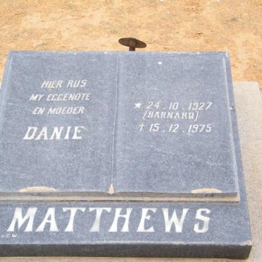 MATHEWS Danie nee BARNARD 1927-1975
