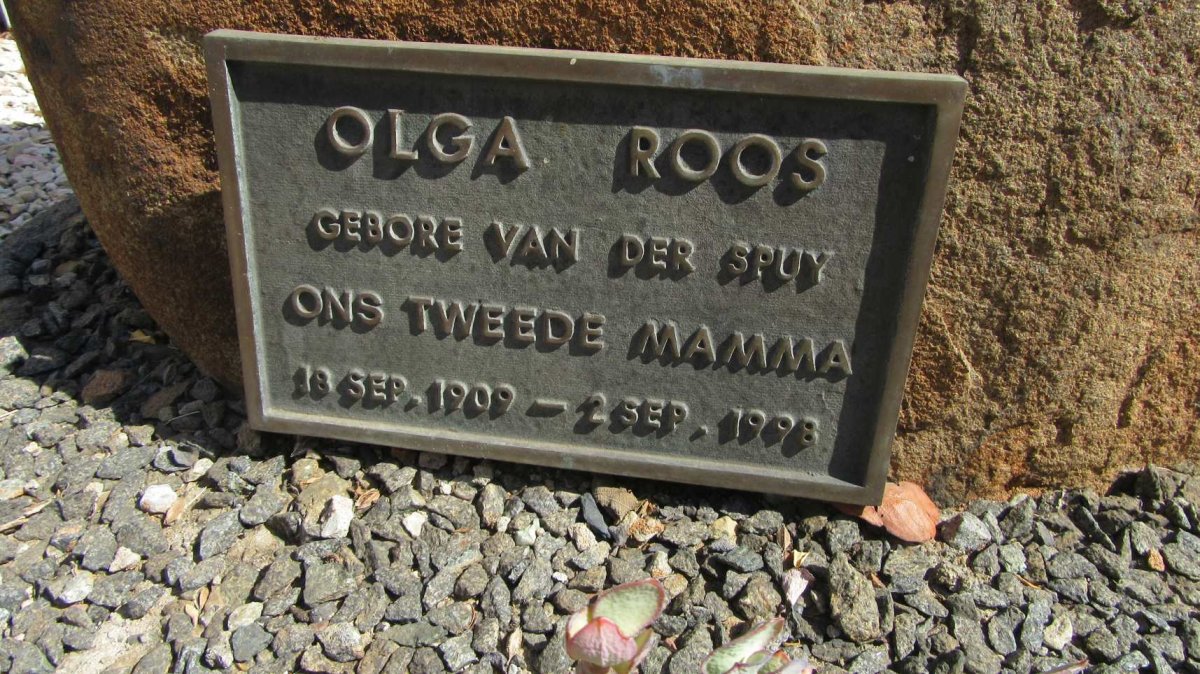 ROOS Olga nee VAN DER SPUY 1909-1998