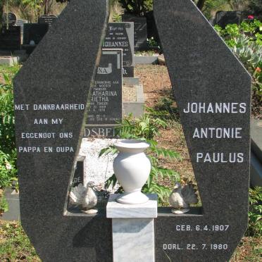 T - Surnames :: Vanne - T