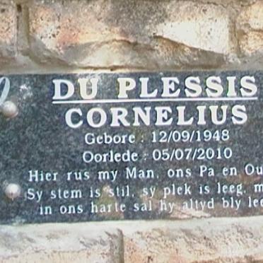 PLESSIS Cornelius, du 1948-2010
