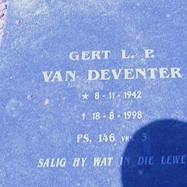 DEVENTER Gert L.P., van 1942-1998