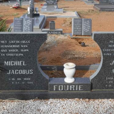 FOURIE Michiel Jacobus 1909-1996 &amp; Jacoba Maria KOTZEE 1912-1994