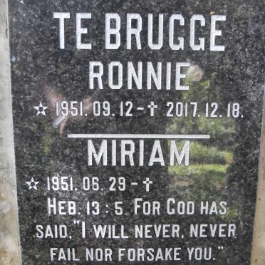 BRUGGE Ronnie, te 1951-2017 &amp; Miriam 1951-