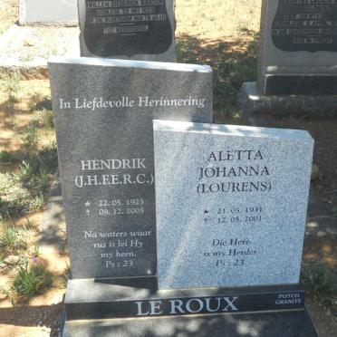 ROUX J.H.F.E.R.C., le 1923-2005 &amp; Aletta Johanna LOURENS 1931-2001