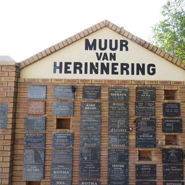 North West, VRYBURG, NG Gemeente Vryburg-Wes, Gedenkmuur