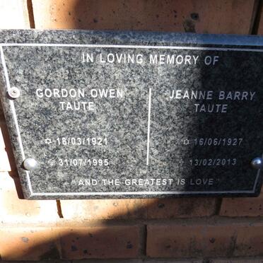 TAUTE Gordon Owen 1921-1995 & Jeanne Barry 1927-2013