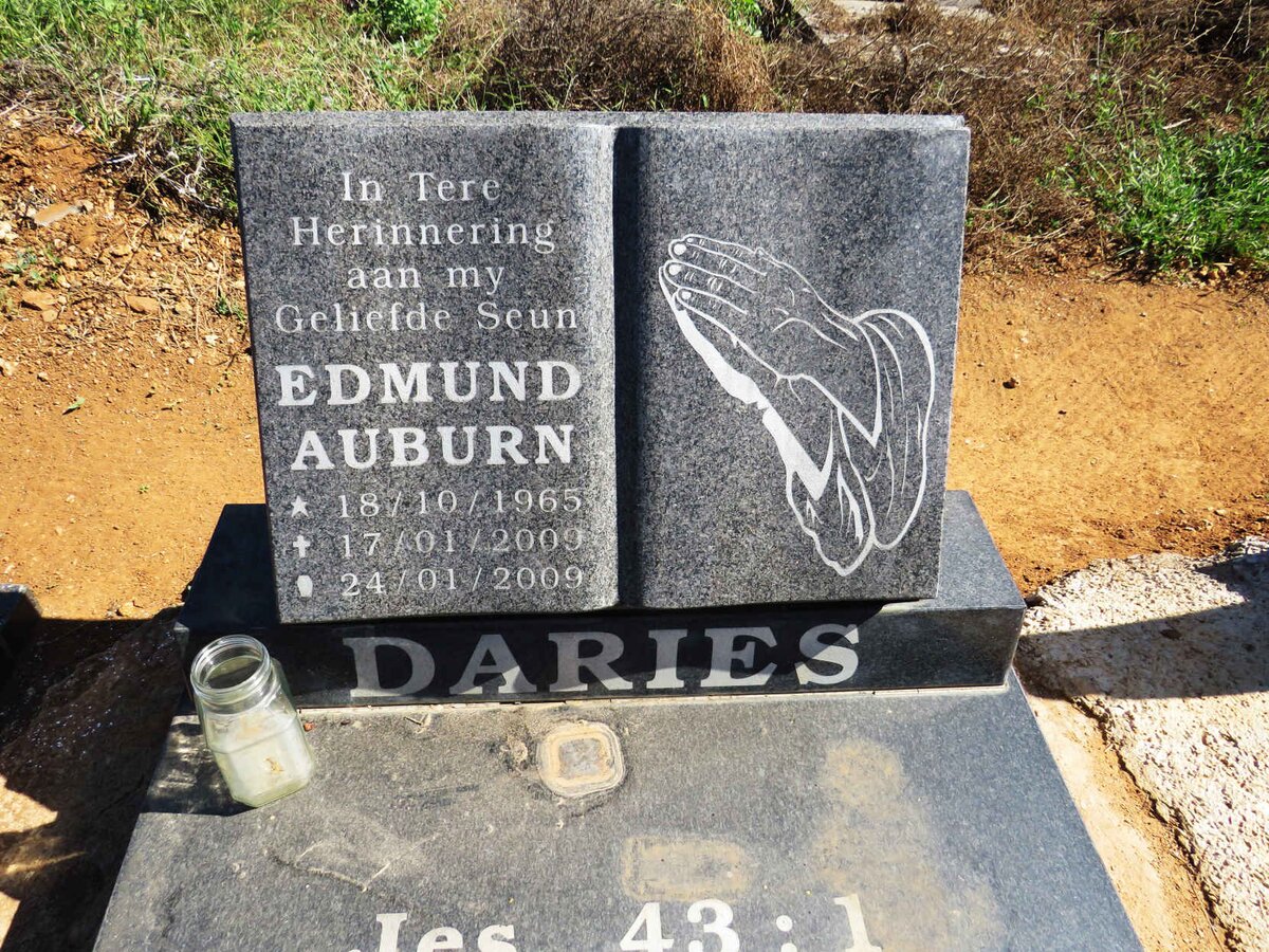 DARIES Edmund Auburn 1965-2009