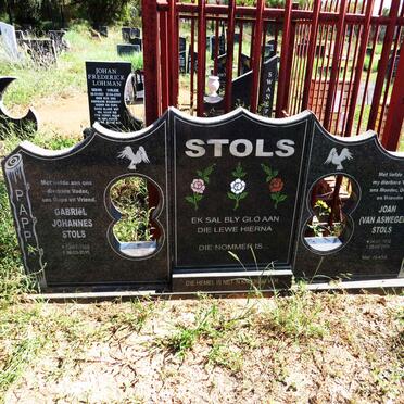STOLS Gabriel Johannes 1928-2015 & Joan VAN ASWEGEN 1932-2001