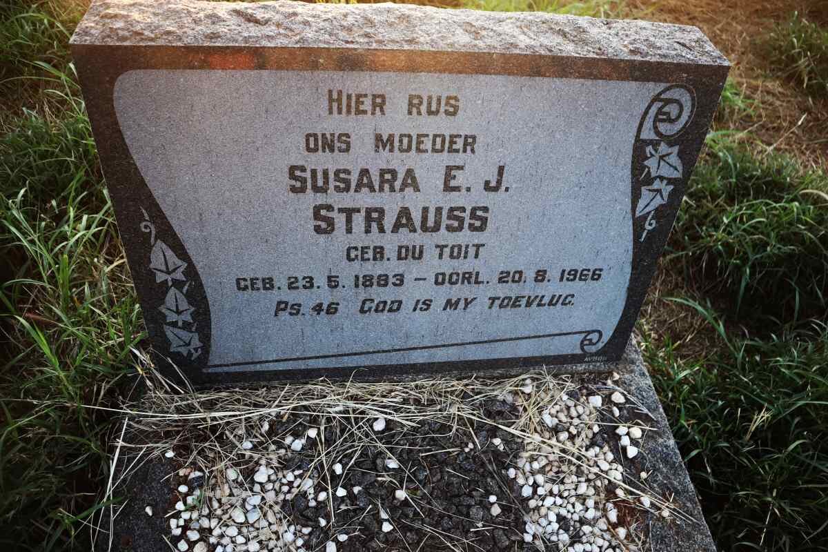 STRAUSS Susara E.J. nee DU TOIT 1883-1966