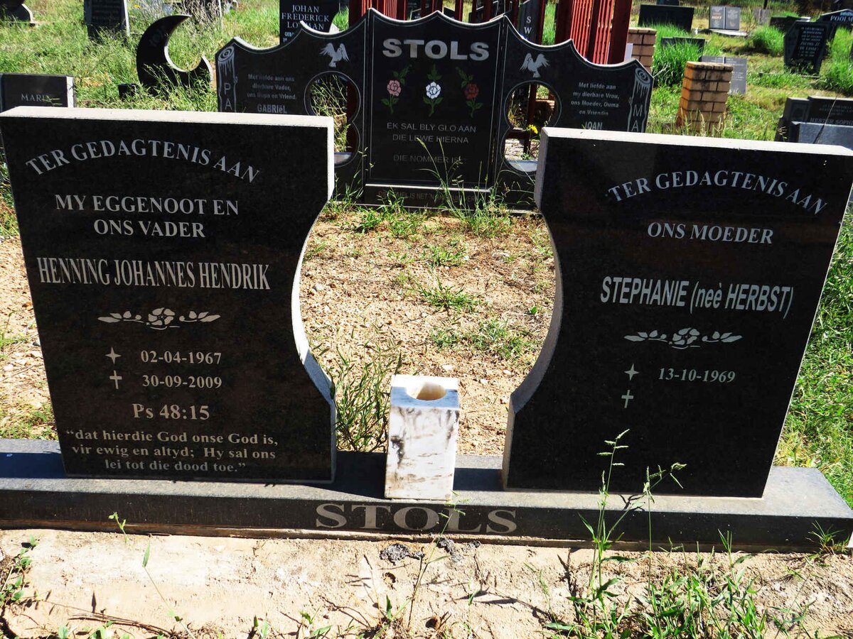 STOLS Henning Johannes Hendrik 1967-2009 & Stephanie HERBST 1969- 