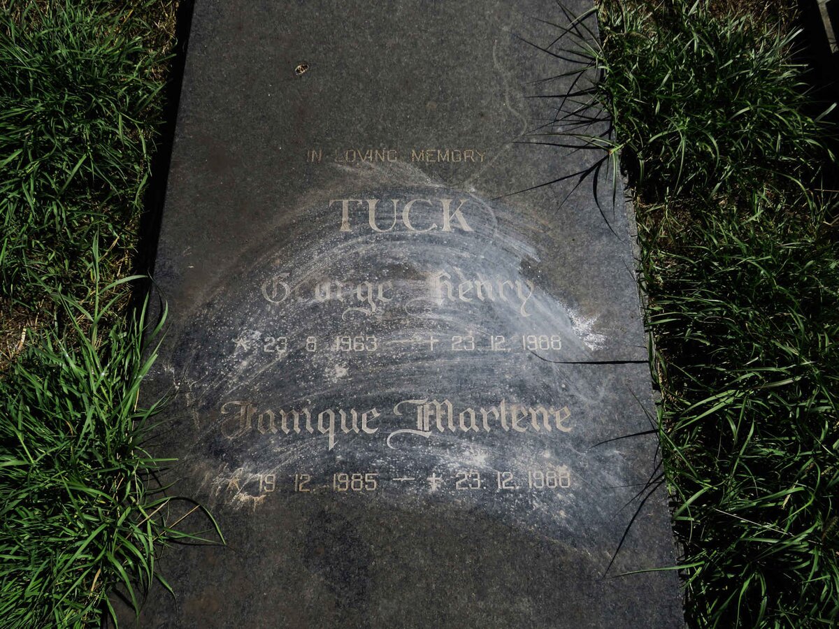 TUCK George Henry 1963-1988 :: TUCK Jamque Marlene 1985-1988