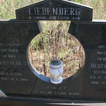 LIEBENBERG Christiaan J. 1909-1984 &amp; Hester M. BOUWER 1816-1998