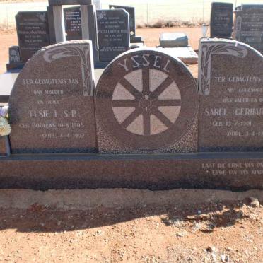 YSSEL Sarel Gerhardus 1901-1970 &amp; Elsie L.S.P. BOOYSENS 1905-1992