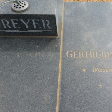 DREYER Andries Johannes 1918-1979 &amp; Gertruida Johanna 1921-2003