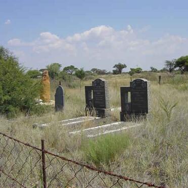 North West, VRYBURG district, Piet Plessis, Help Mekaar 248, Helpmekaar, farm cemetery