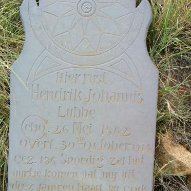 North West, WOLMARANSSTAD district, Palmietfontein, farm cemetery