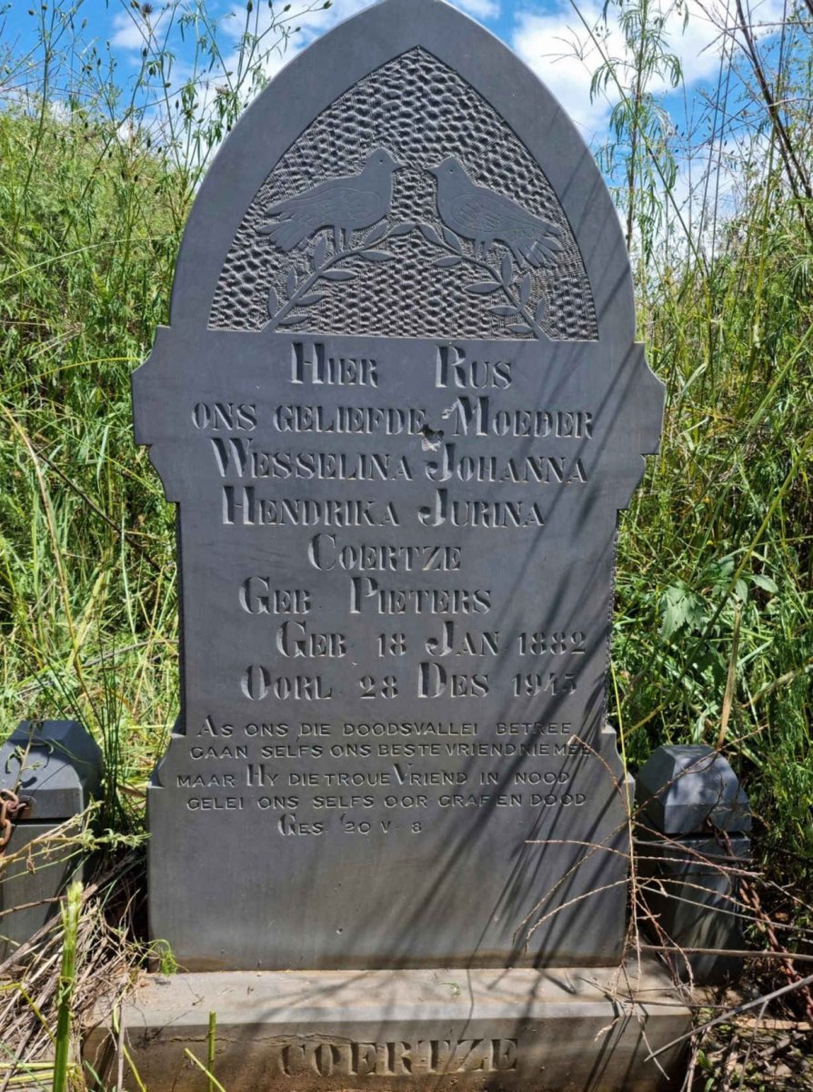 COERTZE Wesselina Johanna Hendrika Jurina nee PIETERS 1882-1915